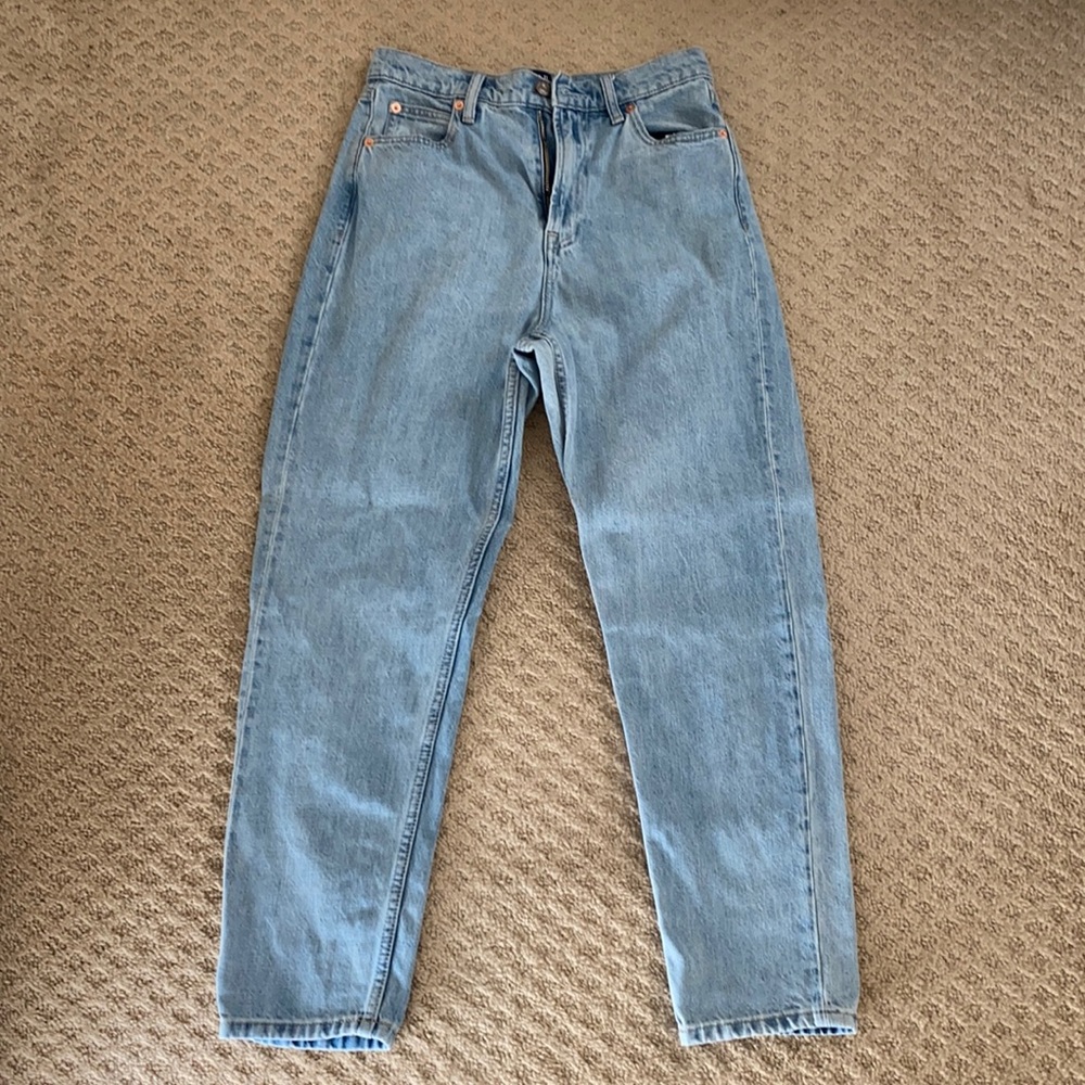 Gap “Mom Jean”